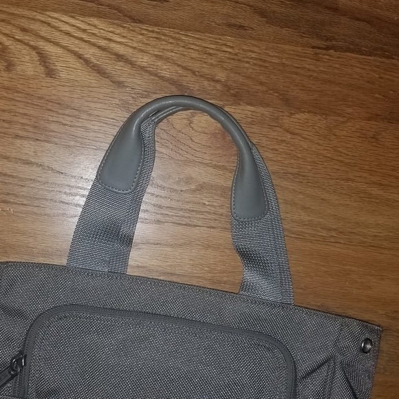 Tumi Alpha Casual Day Tote - Picture 7 of 7